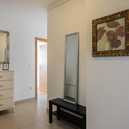 Sunny 1Bdr With Balcony & Parking Apartment Zagreb Exterior photo