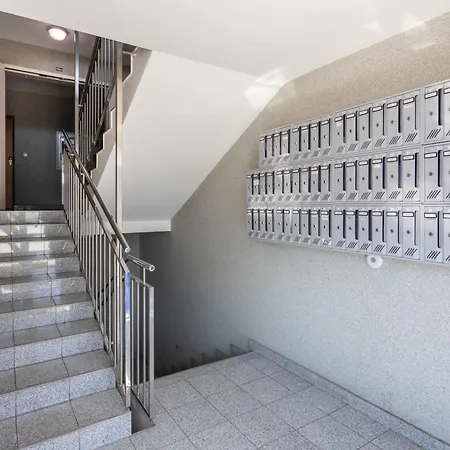 Sunny 1Bdr With Balcony & Parking Apartment Zagreb Exterior photo