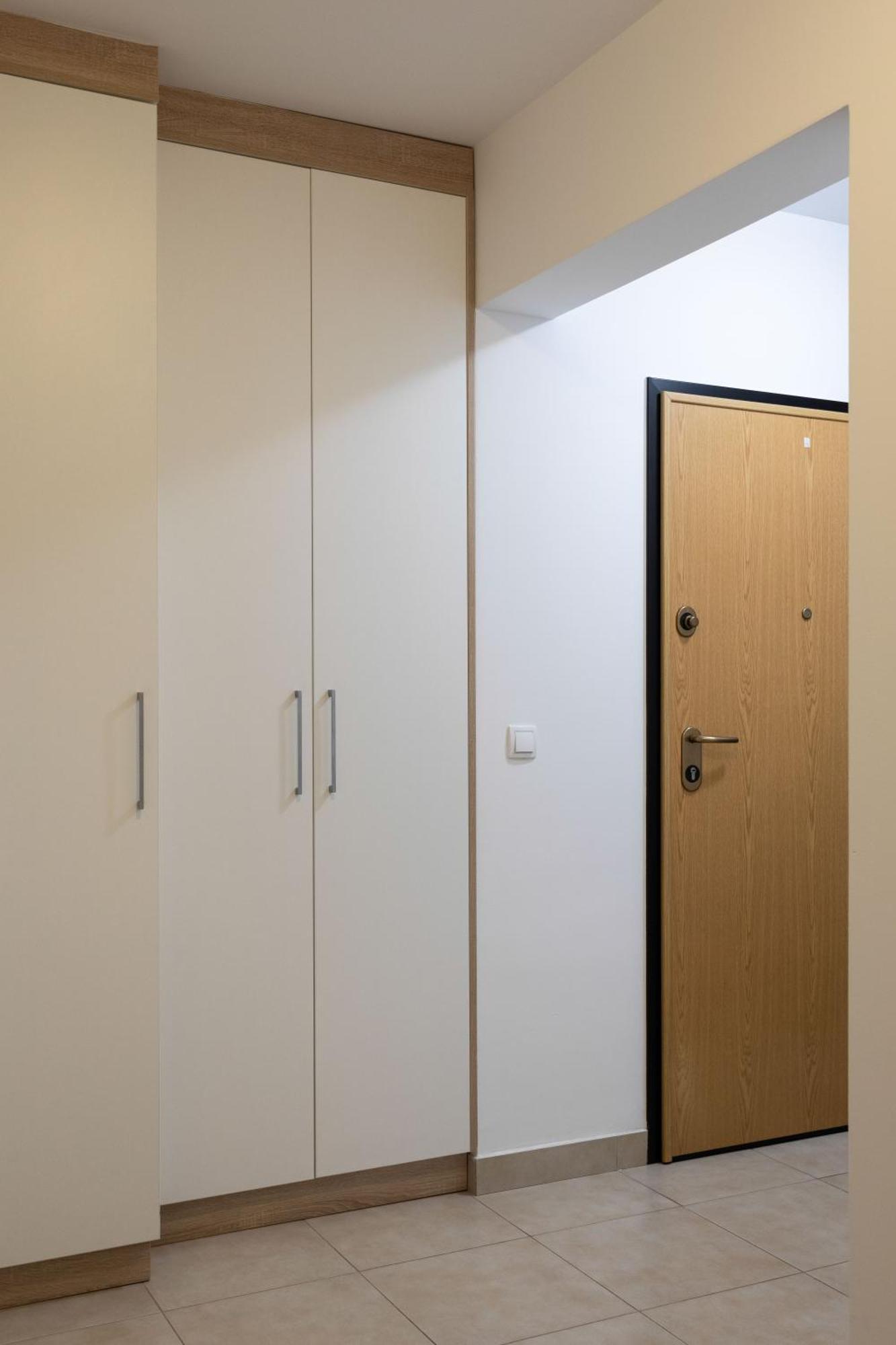 Sunny 1bdr With Balcony & Parking Apartment Zagreb